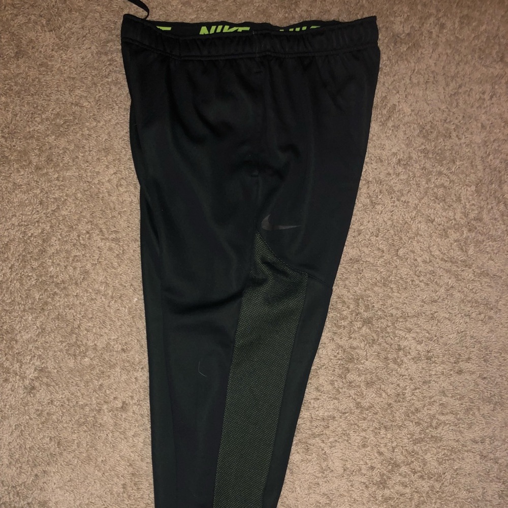 Nike Therma Fit running pants size L